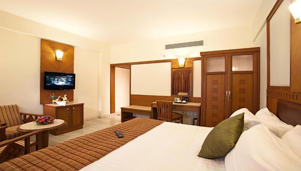 Jp Chennai Hotel Екстериор снимка